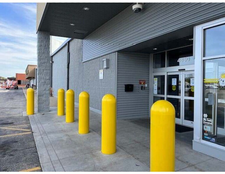 More Photos Of 4850 W Western Ave, South Bend Unknown For Lease