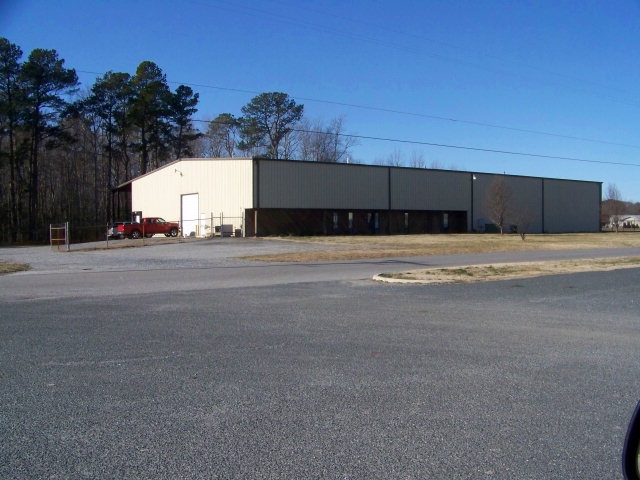 Primary Photo Of 15352 Merry Cat Ln, Belle Haven Warehouse For Sale