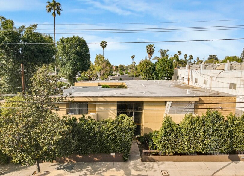 Primary Photo Of 14641 Magnolia Blvd, Sherman Oaks Apartments For Sale