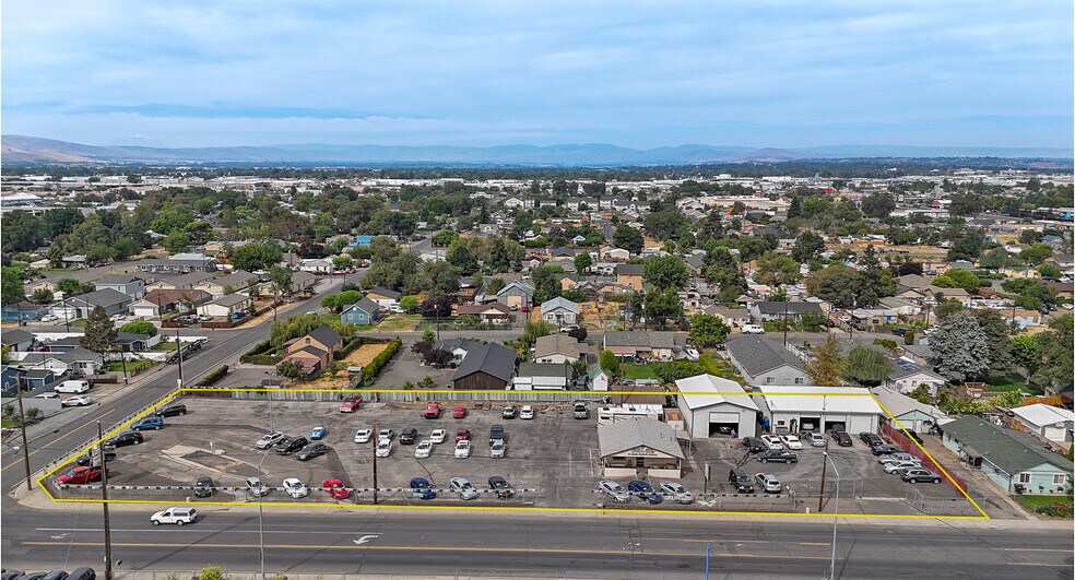More Photos Of 1514 S 18th St, Yakima Auto Dealership For Sale