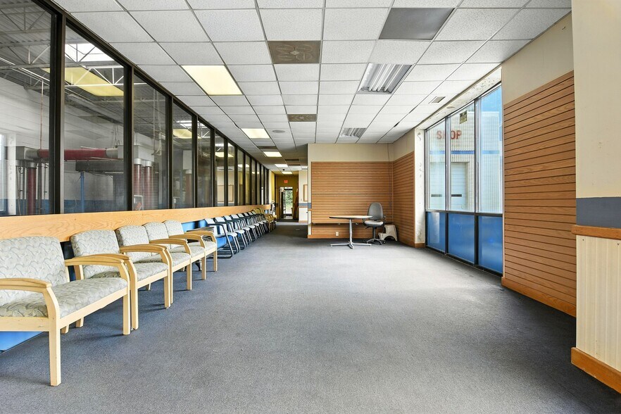 More Photos Of 2931 N Center St, Hickory Carwash For Sale