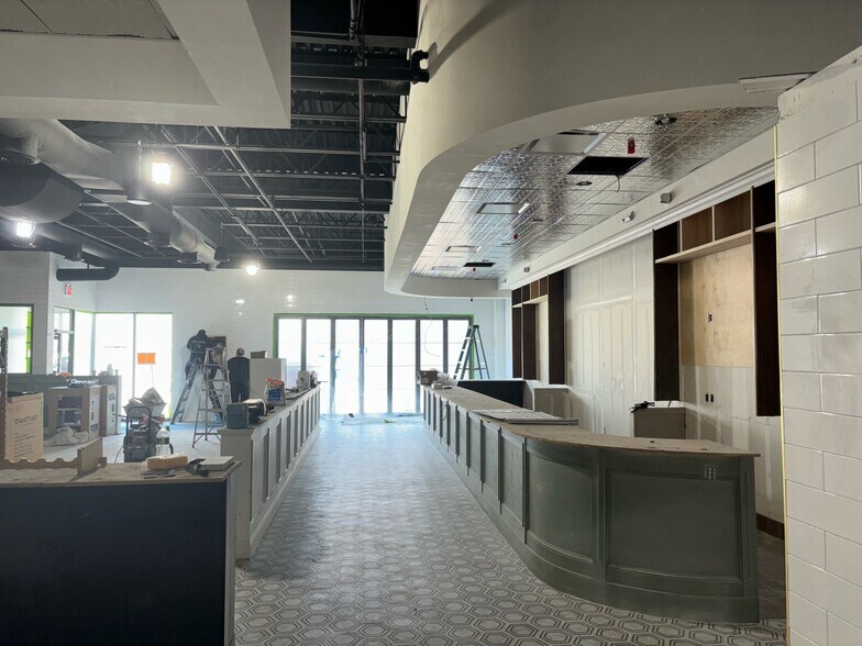 More Photos Of 240 Fort Salonga Rd, Northport Restaurant For Sale
