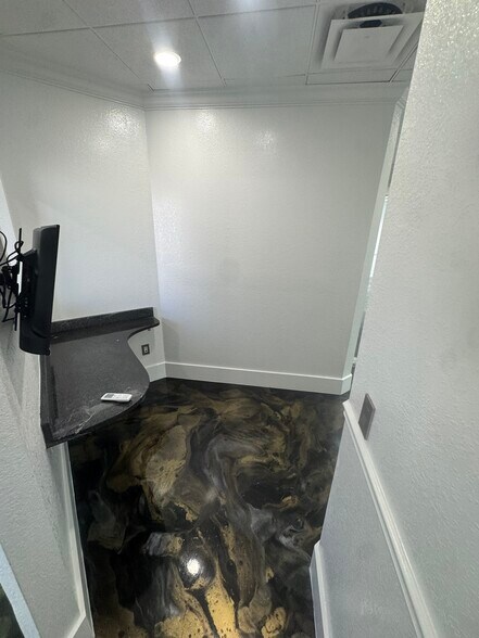 More Photos Of 13730 Cypress Terrace Cir, Fort Myers Medical For Sale