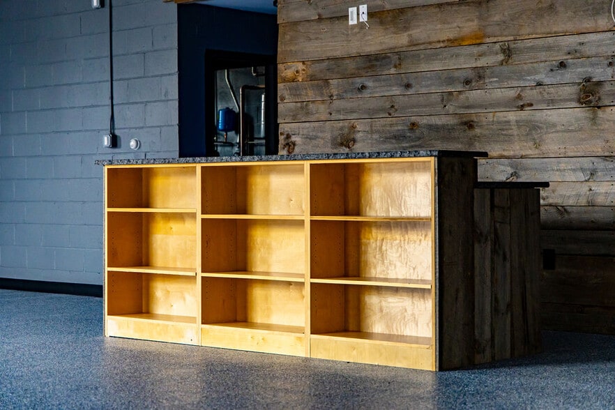 More Photos Of 99 N Main St, High Bridge Freestanding For Lease