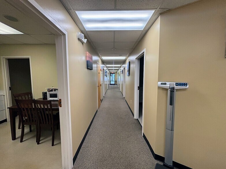 More Photos Of 660 Cooper Rd, Westerville Medical For Sale