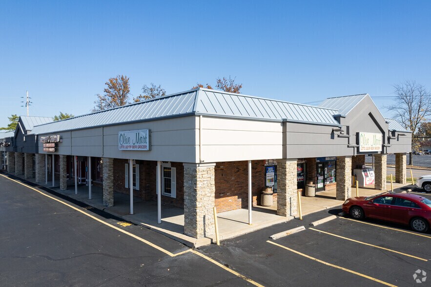 More Photos Of 12915-13029 Olive Blvd, Creve Coeur Unknown For Lease
