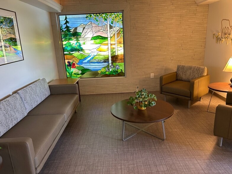 More Photos Of 5020 E Arapahoe Rd, Littleton Skilled Nursing Facility For Sale