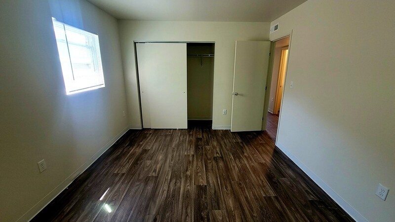 More Photos Of 1121 Stainback St, Petersburg Apartments For Sale