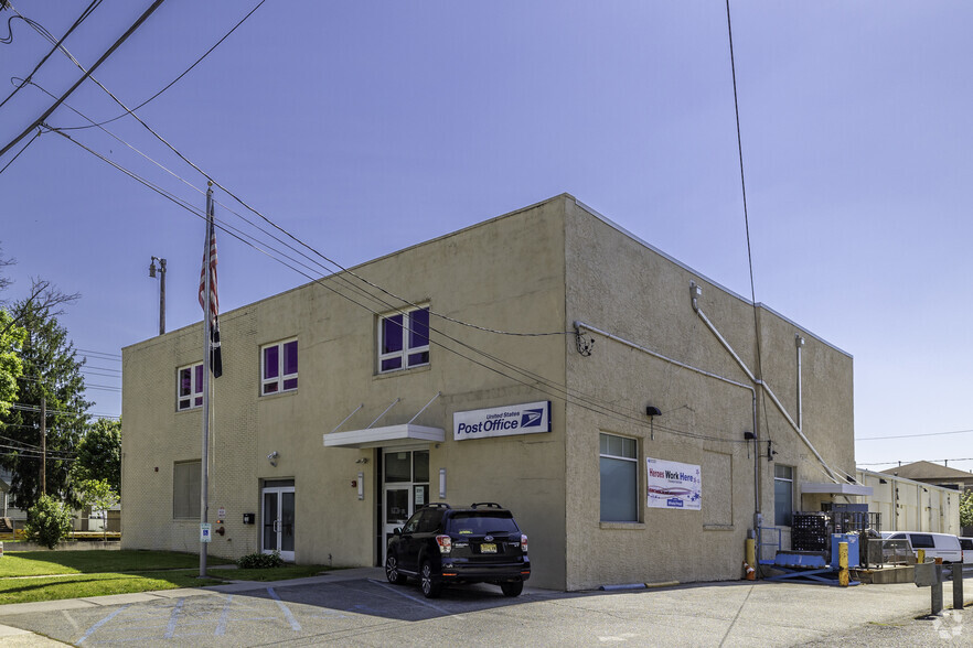 More Photos Of 331-333 1st St, Carlstadt Warehouse For Lease