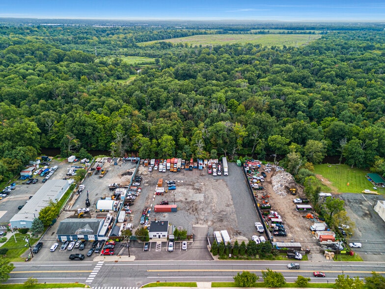 More Photos Of 65 Old York Rd, Bridgewater Land For Lease