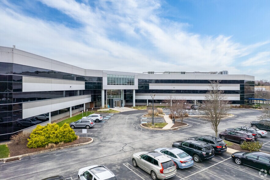 More Photos Of 518 Township Line Rd, Blue Bell Office For Lease