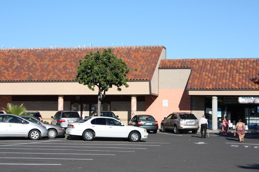 More Photos Of 39945 Balentine Dr, Newark Unknown For Lease