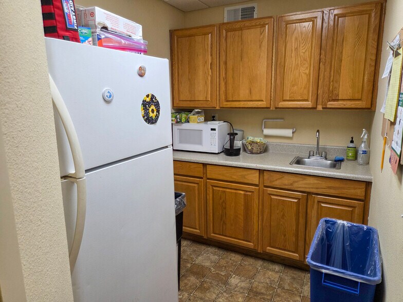 More Photos Of 448 Sebastopol Ave, Santa Rosa Office Residential For Sale