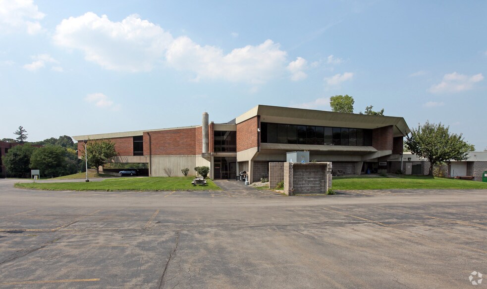 Primary Photo Of 1100 Pittsford Victor Rd, Pittsford Office For Lease