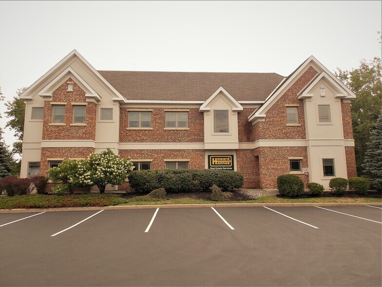 More Photos Of 1547 US-9, Clifton Park Office For Lease