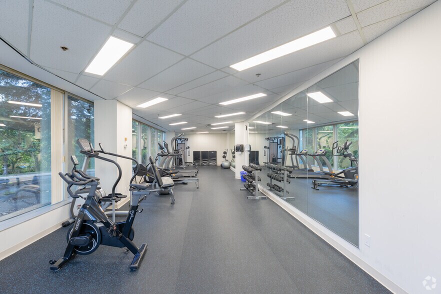 More Photos Of 60 Columbia Way, Markham Office For Lease