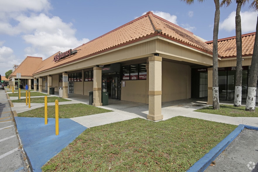 More Photos Of 10711-10771 W Flagler St, Miami General Retail For Lease