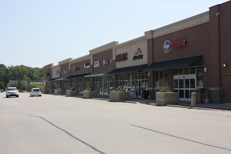 More Photos Of 625-635 Chestnut Dr, Walton Unknown For Lease