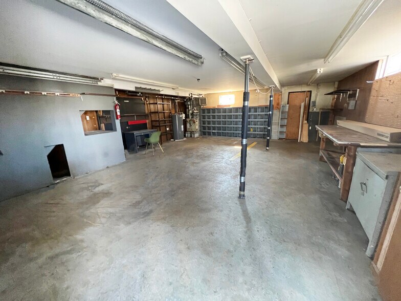 More Photos Of 2411 E Lincoln Hwy, Coatesville Storefront Retail Office For Lease