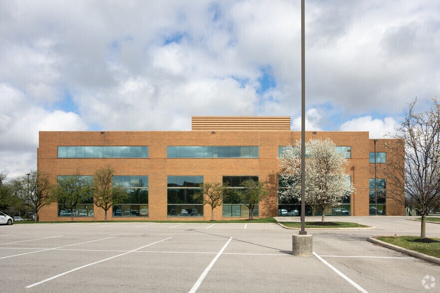 More Photos Of 630 Morrison Rd, Gahanna Unknown For Lease