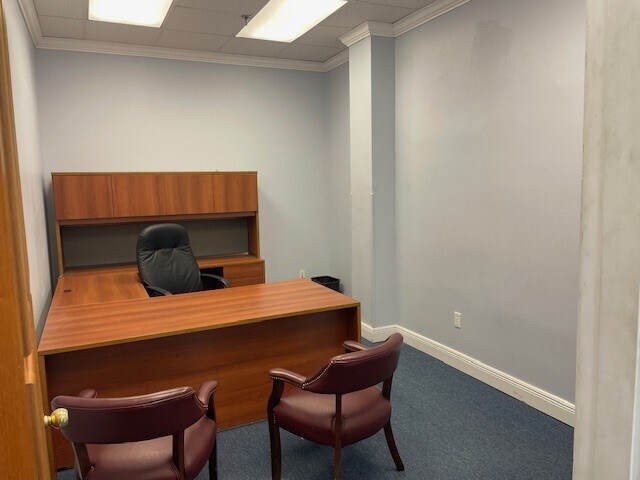 More Photos Of 1750 South Ln, Mandeville Distribution For Lease