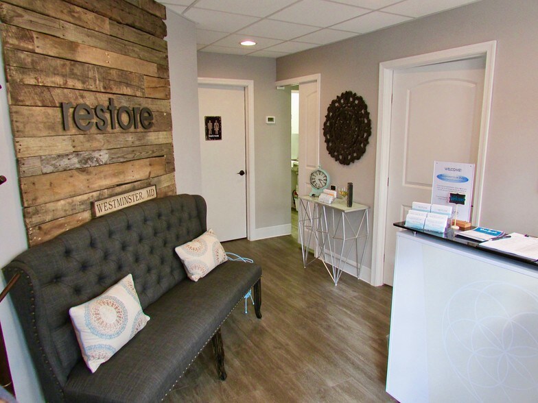 More Photos Of 902 Washington Rd, Westminster Medical For Lease