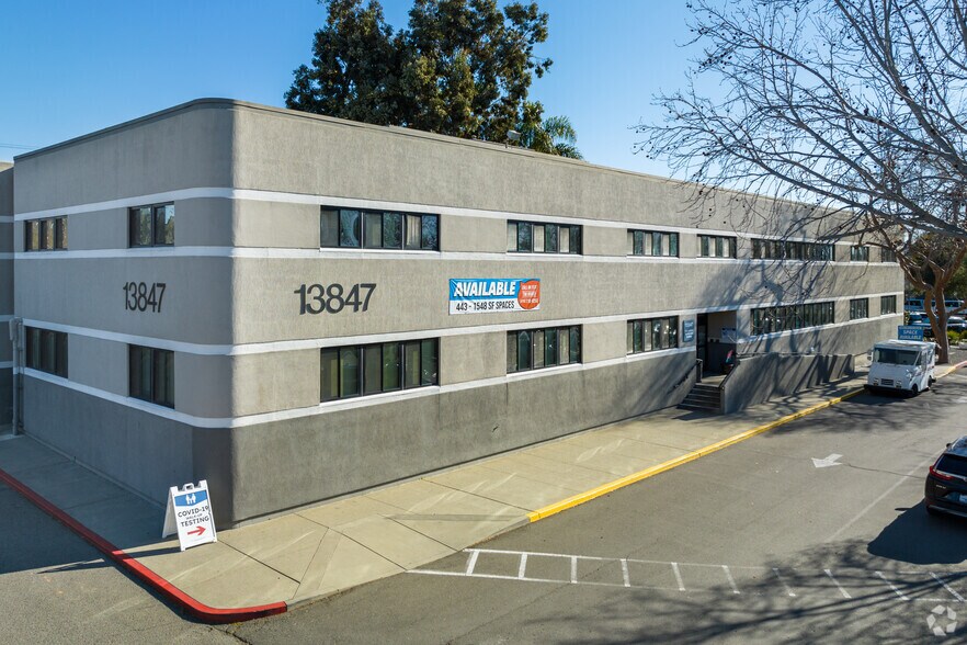 More Photos Of 13847 E 14th St, San Leandro Medical For Lease