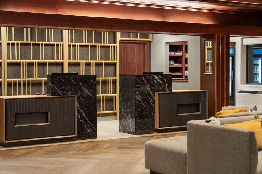 More Photos Of 5217 E Terrace Dr, Madison Hotel For Sale