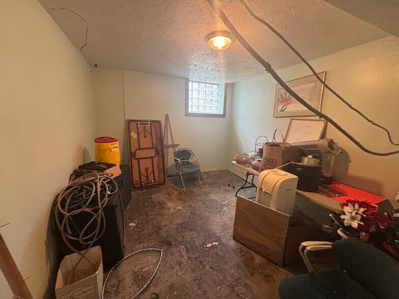 More Photos Of 10510 Sterritt St, Detroit Religious Facility For Sale