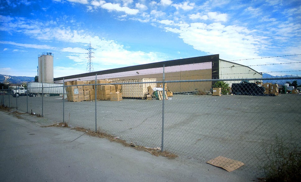 Primary Photo Of 1493 E San Bernardino Ave, San Bernardino Manufacturing For Lease