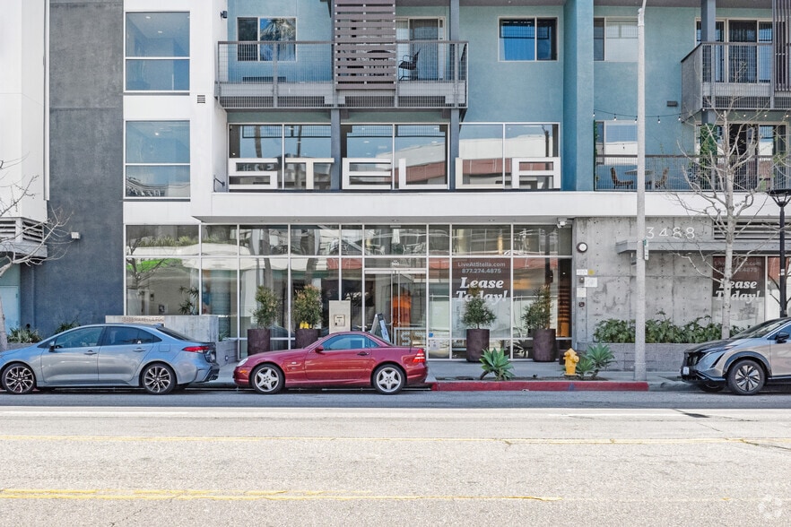 More Photos Of 13488 Maxella Ave, Marina Del Rey Apartments For Lease