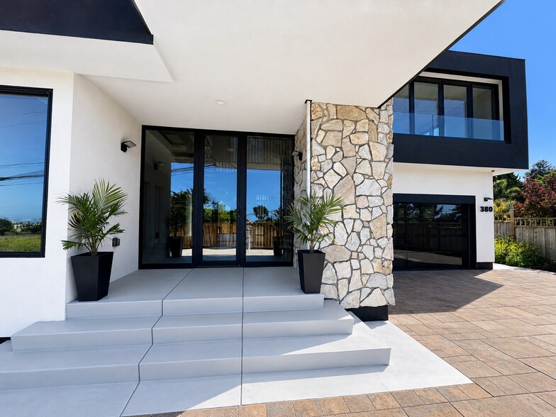 More Photos Of 380 Medio Ave, Half Moon Bay Specialty For Sale