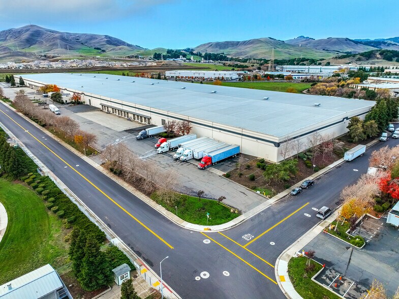 More Photos Of 5195 Fermi Dr, Fairfield Distribution For Lease