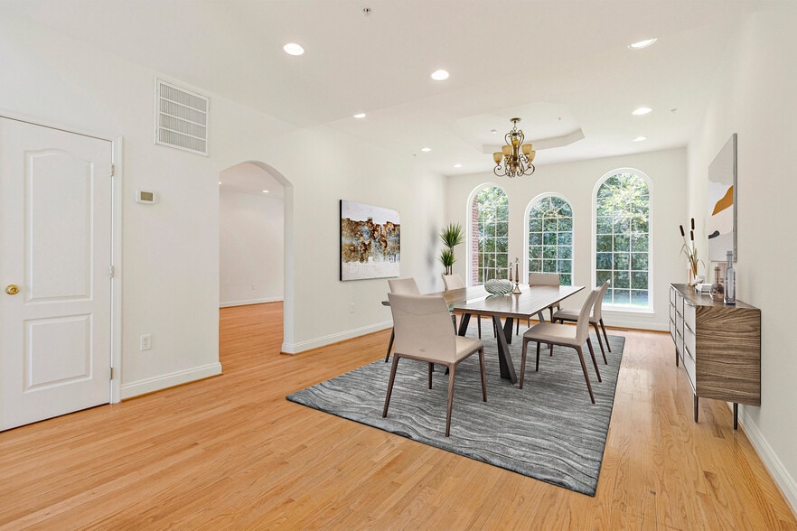 More Photos Of 10811 Electric Ave, Lanham Specialty For Sale