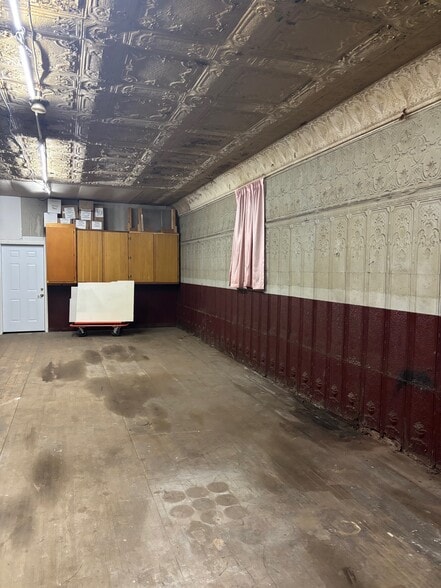 More Photos Of 2423 Seneca St, Buffalo Bar For Sale