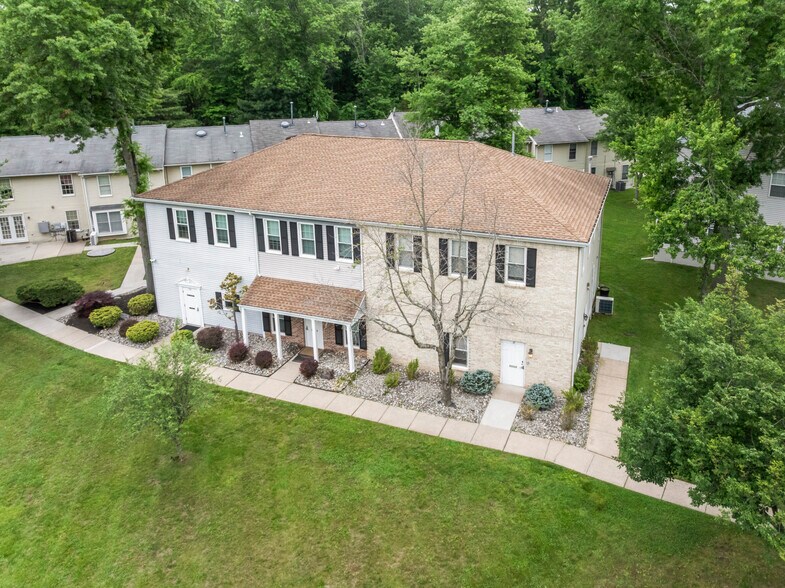 More Photos Of 32 Jefferson Plz, Princeton Medical For Sale
