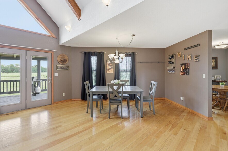 More Photos Of 25695 Mulberry Rd, Webb City Winery Vineyard For Sale