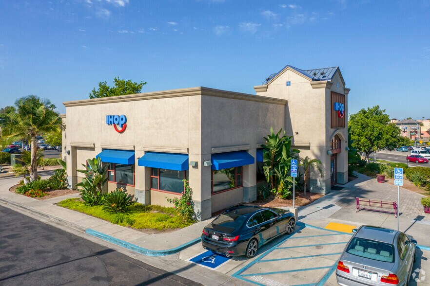 More Photos Of 2220-2290 Otay Lakes Rd, Chula Vista Unknown For Lease