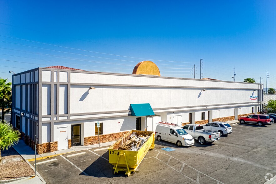 More Photos Of 2285 E Flamingo Rd, Las Vegas Medical For Lease