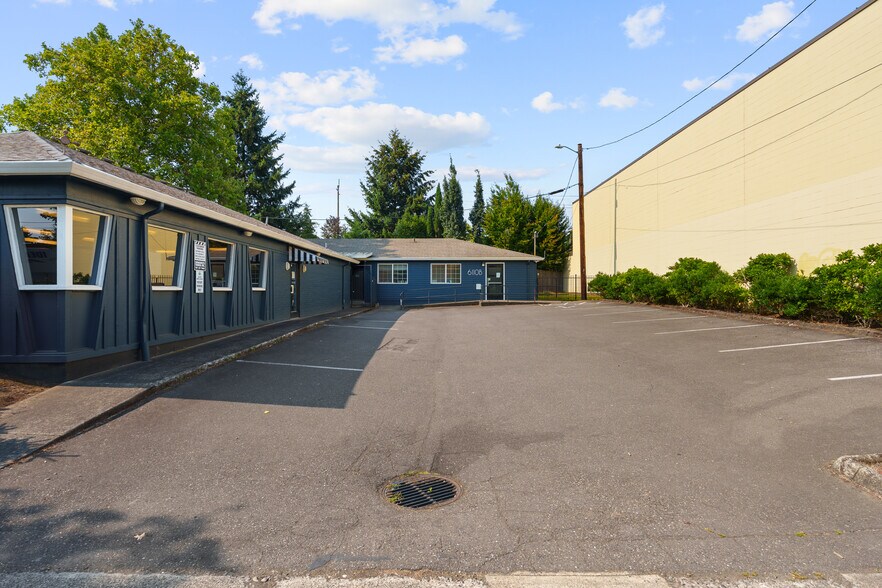 More Photos Of 6110 N Lombard St, Portland Medical For Lease