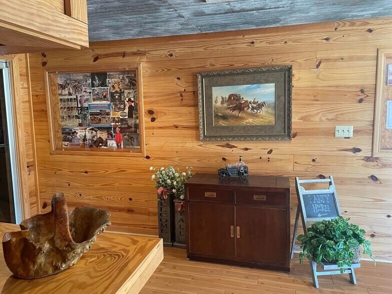 More Photos Of 281 Spjst Rd, Crockett Lodge Meeting Hall For Sale