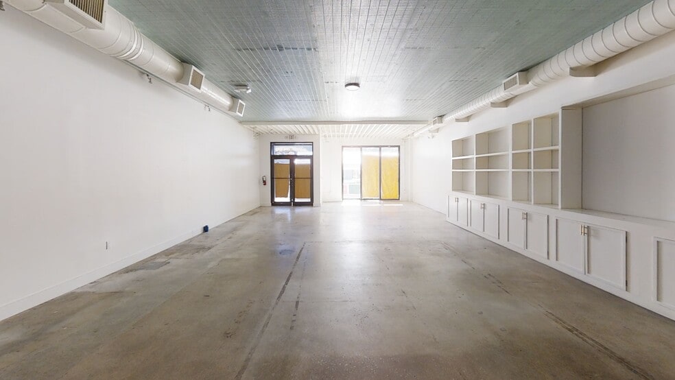 More Photos Of 331 NW 26th St, Miami Unknown For Lease