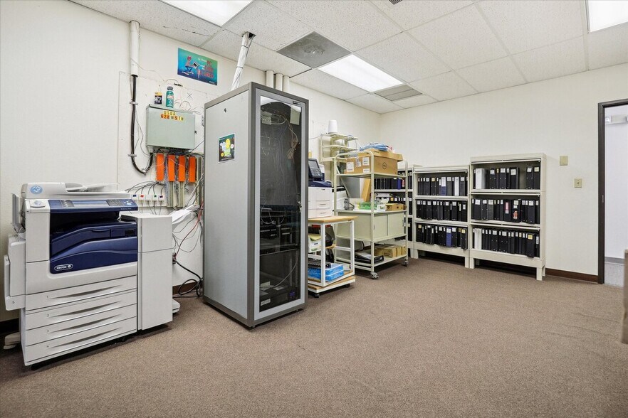 More Photos Of 628 W 5th St, Cortez Office For Sale