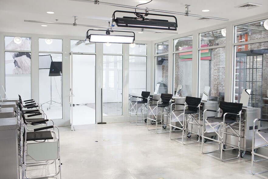 More Photos Of 887 W Marietta St NW, Atlanta Loft Creative Space For Sale