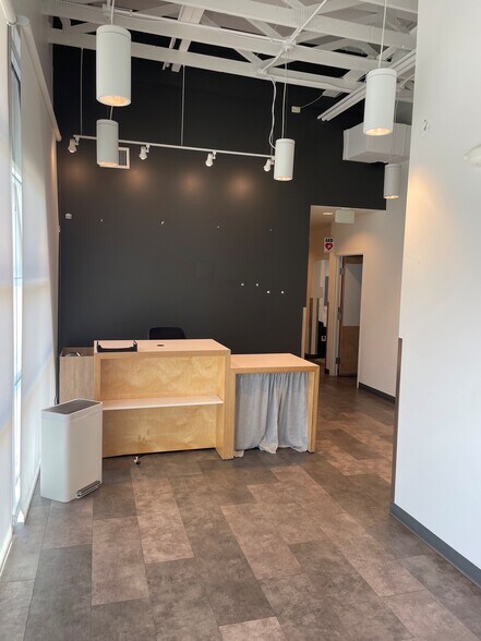 More Photos Of 1129 S Broadway Ave, Boise Freestanding For Lease