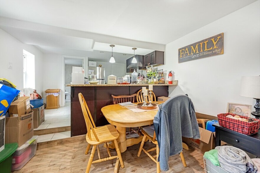 More Photos Of , Clifton Unknown For Sale