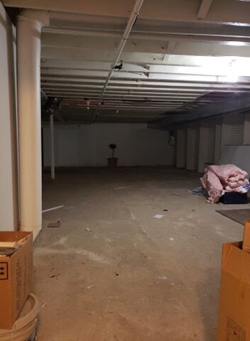 More Photos Of 821 Washington Ave, Bay City Freestanding For Lease