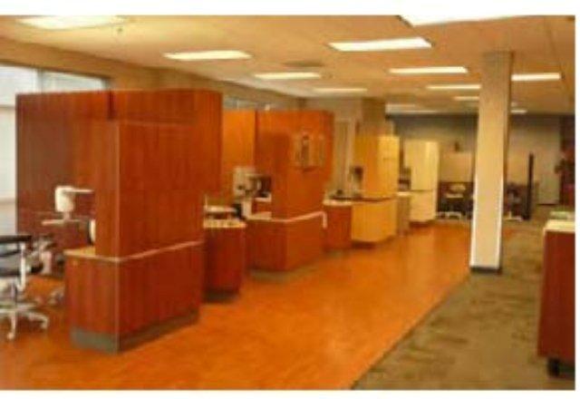 More Photos Of 6949 Appling Farms Pky, Memphis Warehouse For Lease