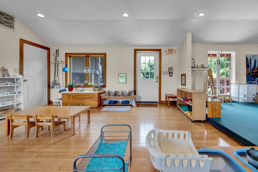 More Photos Of 188 W Ridge Pike, Royersford Schools For Sale