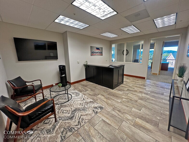 More Photos Of 233 SW Wilson Ave, Bend Office For Lease